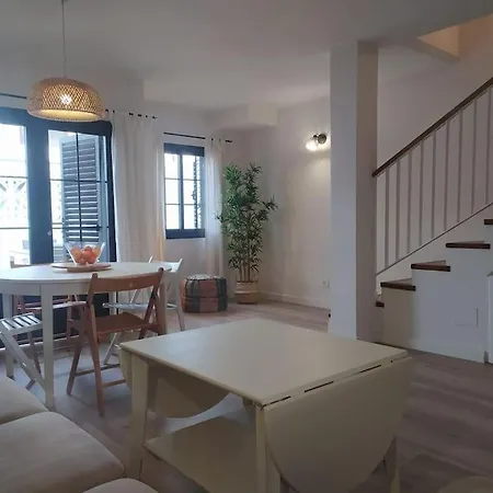 Casa A 5 Minutos Andando De La Playa De La Concha. Tatil Evi