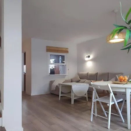 Casa A 5 Minutos Andando De La Playa De La Concha. 度假居 宏达海滩