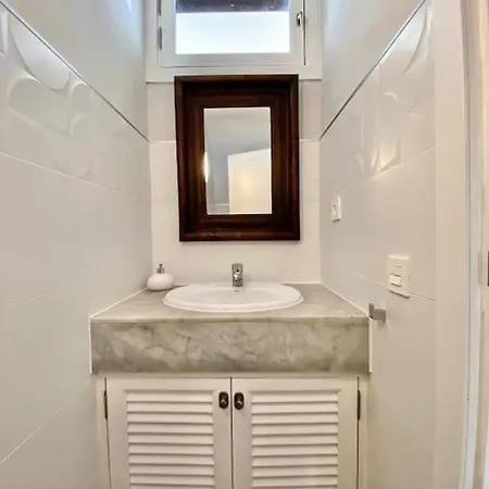 Casa A 5 Minutos Andando De La Playa De La Concha. * Playa Honda (Lanzarote)